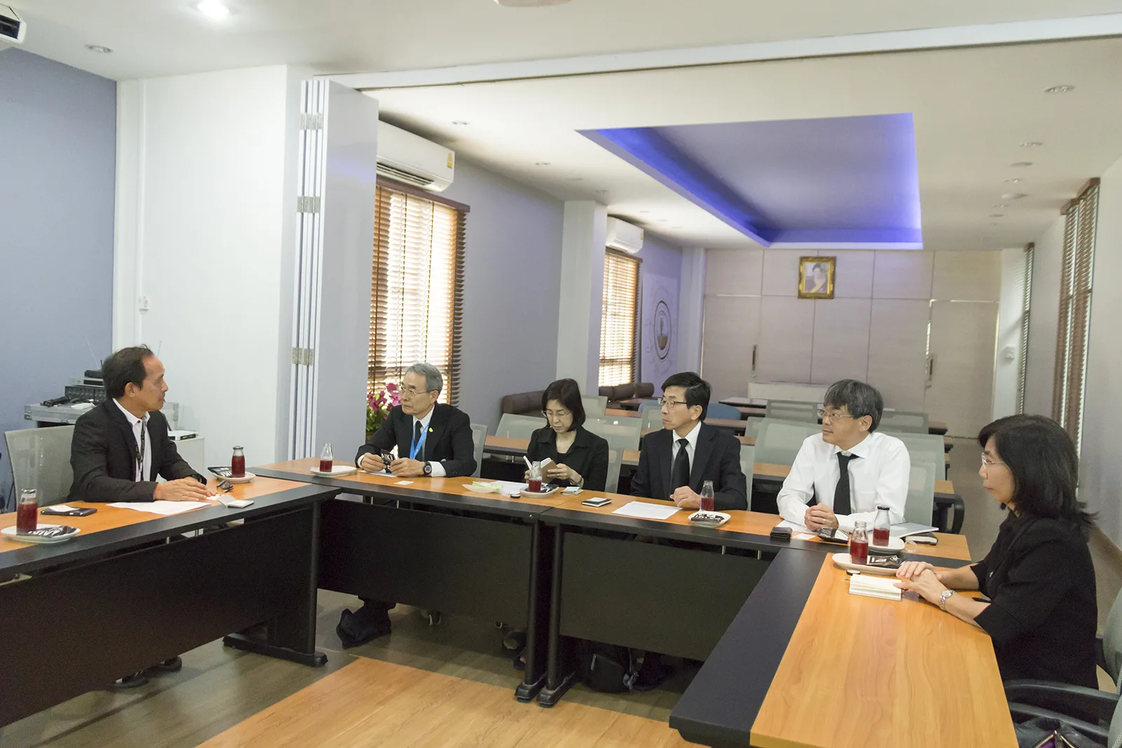 Assoc. Prof. Dr. Apichart Vanavichit, Director of the Rice Science Center, Welcomes Professors from Japan