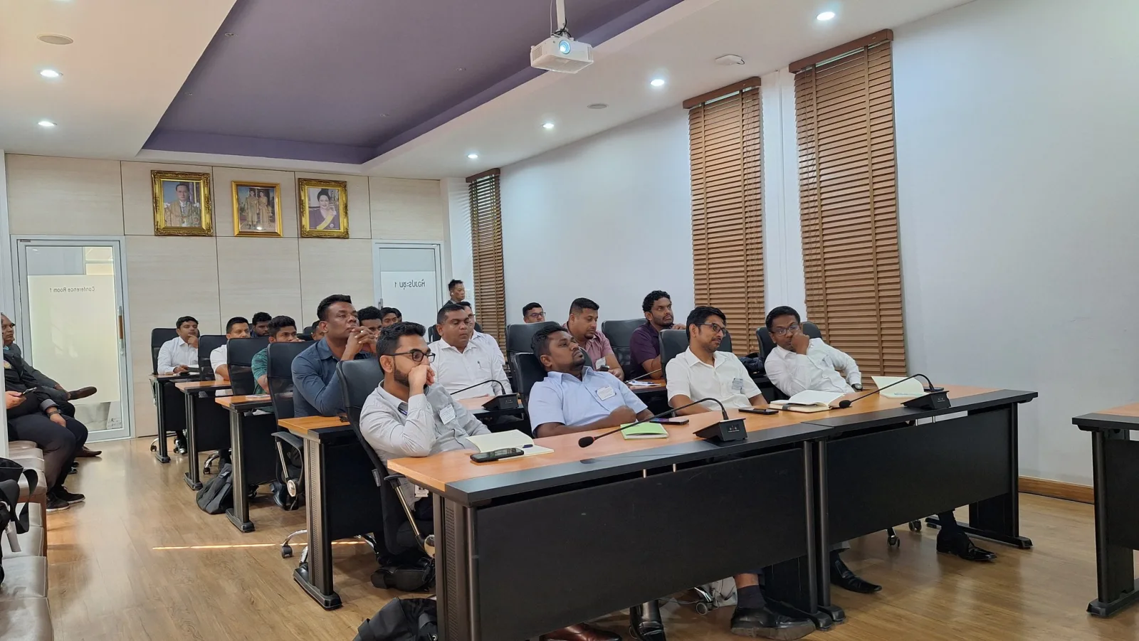 Rice Science Center Welcomes Executives from Sri Lanka