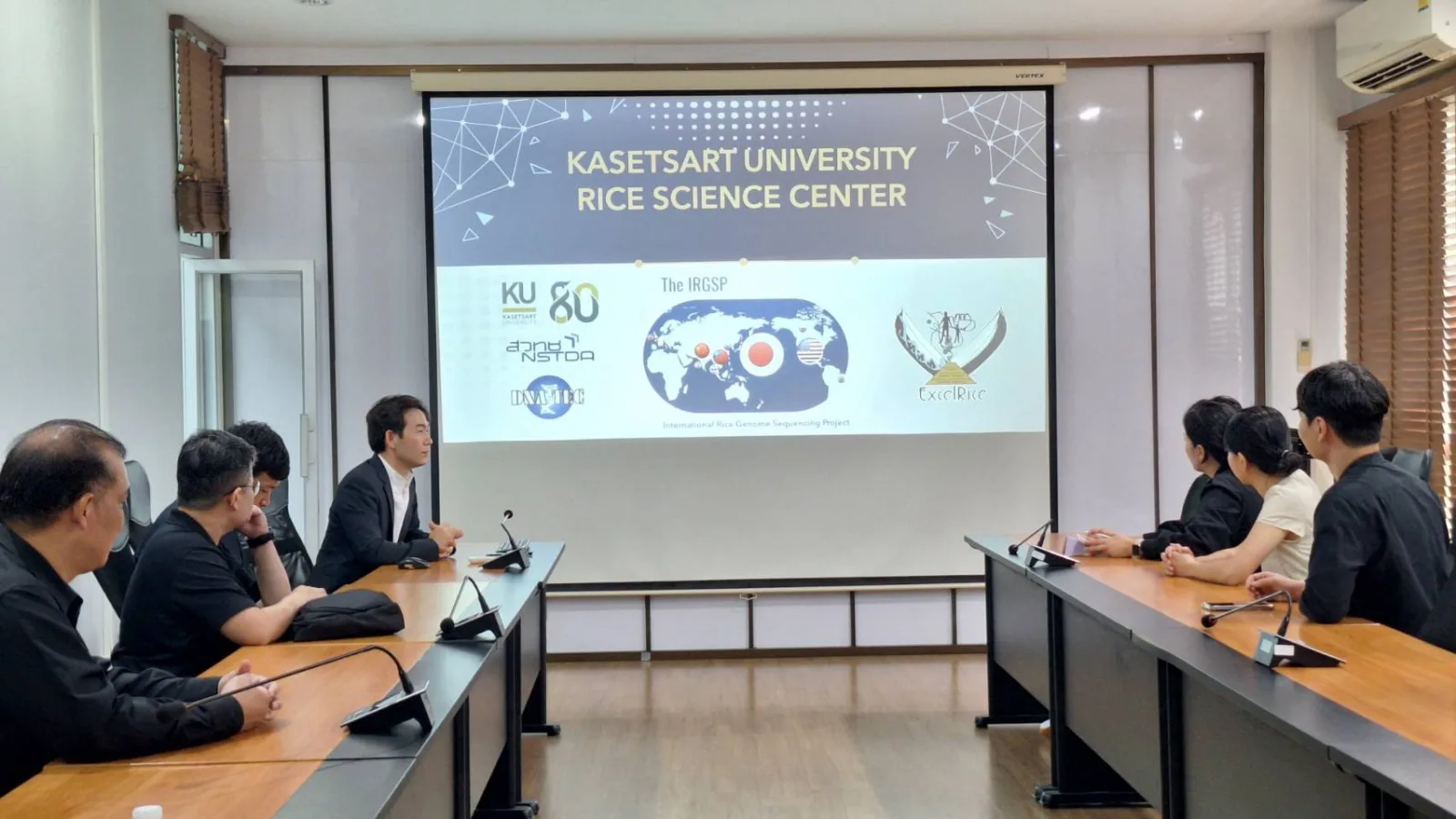 KU Kamphaeng Saen Signs an MOU with ObjetBio of South Korea to Develop Rice Seed Disinfection Technology and Eco-Agriculture in Thailand